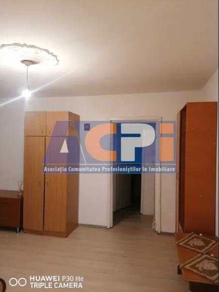 Apartament cu 2 camere de inchiriat, zona Milcov