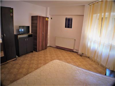 Apartament 3 camere decomandate , Stefan cel Mare, Bacau