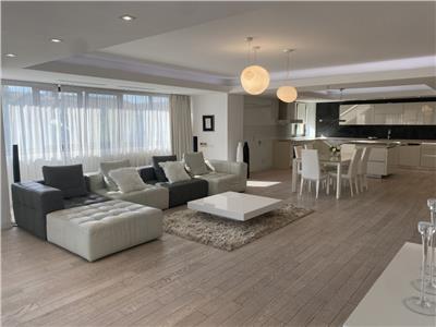 Penthouse 260mp / Cartierul Francez / Spatios, Designer Interior